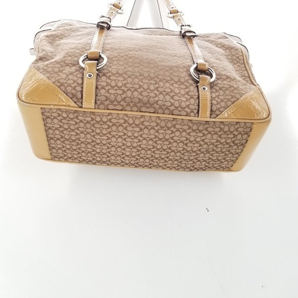 Coach Brown and Tan Jacquard Shoulder Bag - Picture 11 of 16